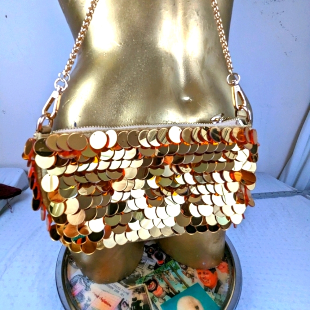 Urban Expressions Gold Bangle Crossbody Ready To Party!